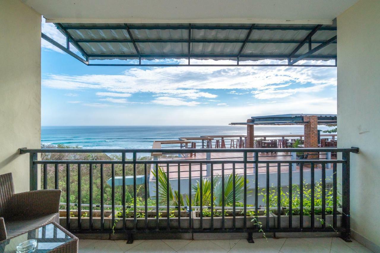 La Bomie Uluwatu By Bukit Vista Hotel Exterior photo